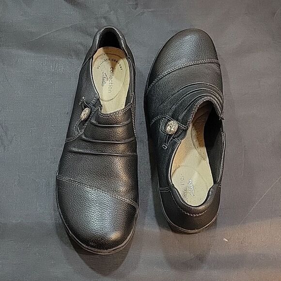 CLARKS COLLECTION WOMEN'S CHEYN INCA LOAFER - Picture 4 of 15